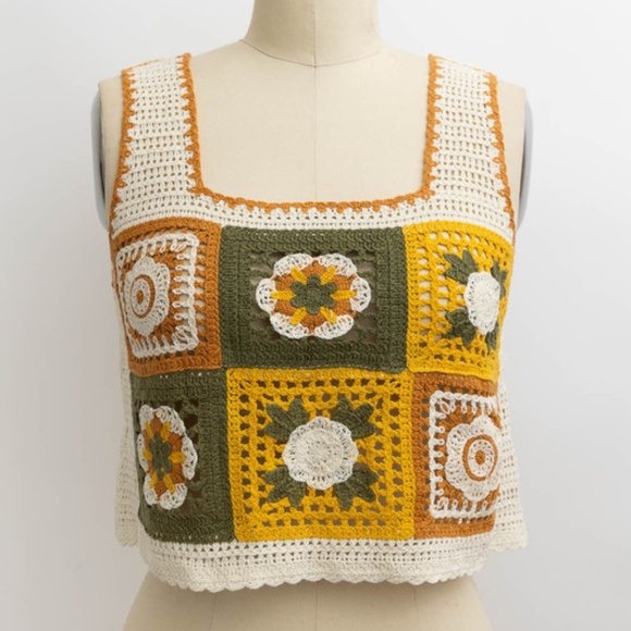 Boho Granny Square Crochet Floral Crop Top - Picture 6 of 7